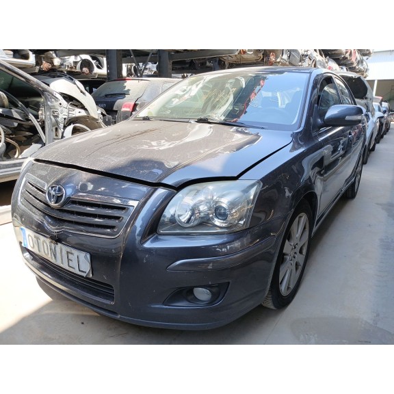 toyota avensis sedán (_t25_) del año 2006