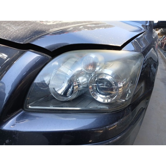 Recambio de faro izquierdo para toyota avensis sedán (_t25_) 2.0 d-4d (adt250_) referencia OEM IAM   