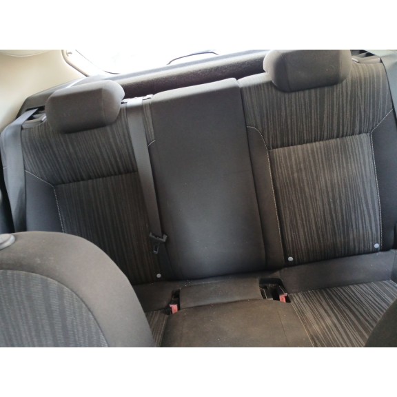 opel astra j (p10) del año 2010