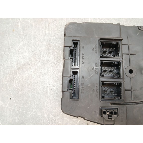 Recambio de centralita bsi para renault grand scénic ii (jm0/1_) 2.0 referencia OEM IAM 8200433197  