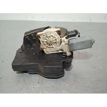 CERRADURA PUERTA TRASERA IZQUIERDA 