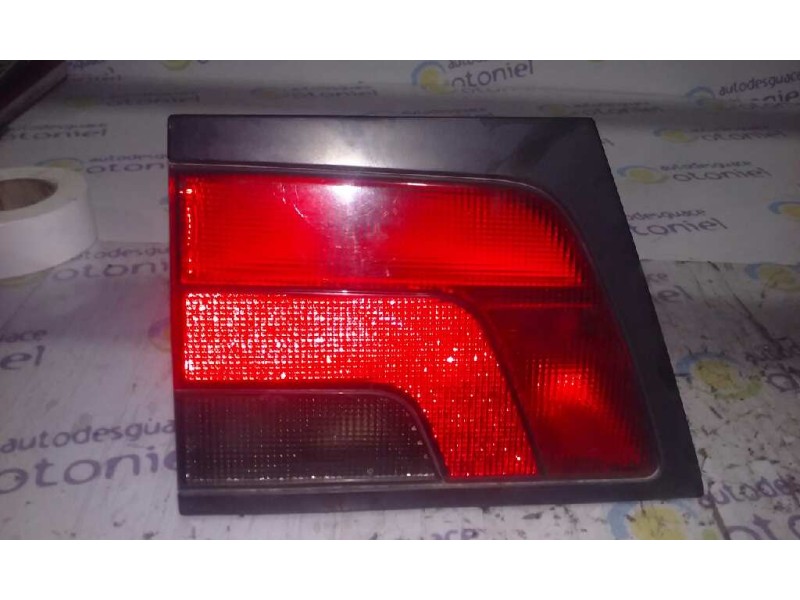 Recambio de piloto trasero izquierdo interior para peugeot 806 referencia OEM IAM  INTERIOR 