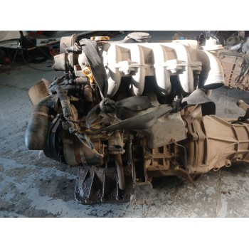 Recambio de motor completo para nissan vanette cargo furgoneta (hc 23) 2.3 d referencia OEM IAM LD23  M