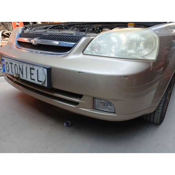 Recambio de paragolpes delantero para chevrolet nubira sedán 1.6 referencia OEM IAM   