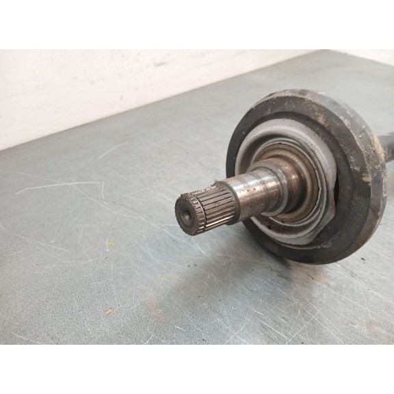 Recambio de transmision trasera izquierda para mercedes-benz clase c w205 c200 bluetec referencia OEM IAM   