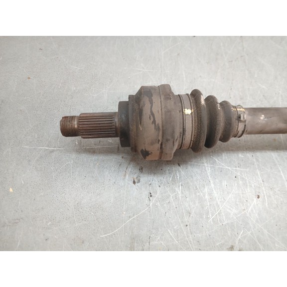 Recambio de transmision trasera izquierda para bmw serie 7 (e65/e66) 750i referencia OEM IAM   