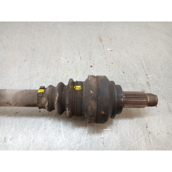 Recambio de transmision trasera derecha para bmw serie 7 (e65/e66) 750i referencia OEM IAM 7521133AI02  