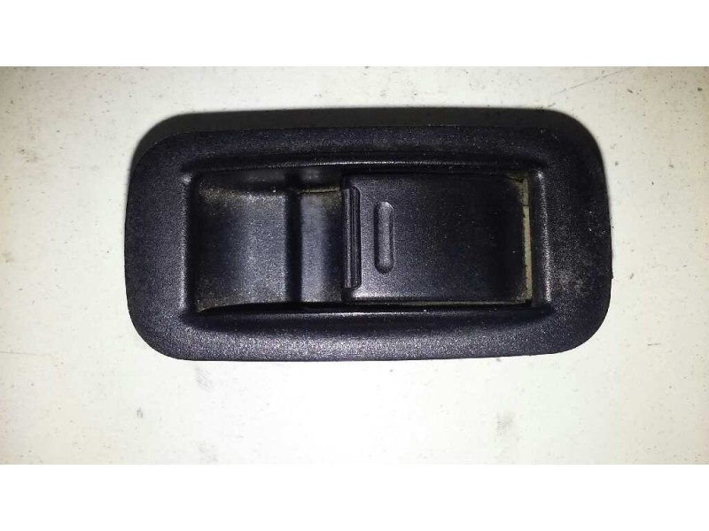 Recambio de mando elevalunas trasero derecho para toyota avensis berlina (t 22) 1.6 luna (4-ptas.) referencia OEM IAM   