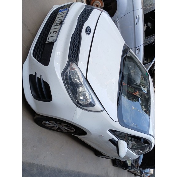 kia rio iii (ub) del año 2015