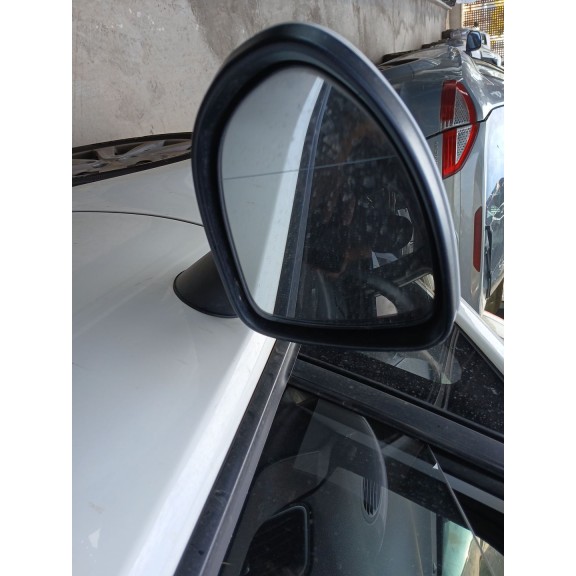 Recambio de retrovisor izquierdo para kia rio iii (ub) 1.1 crdi referencia OEM IAM   