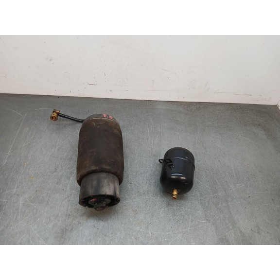 Recambio de amortiguador trasero derecho para bmw x5 (e53) 3.0i referencia OEM IAM   