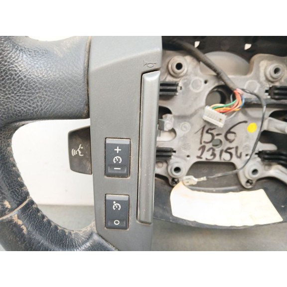 Recambio de volante para land rover discovery 4.4 v8 cat referencia OEM IAM QTB501550PVJ SIN AIRBAG 