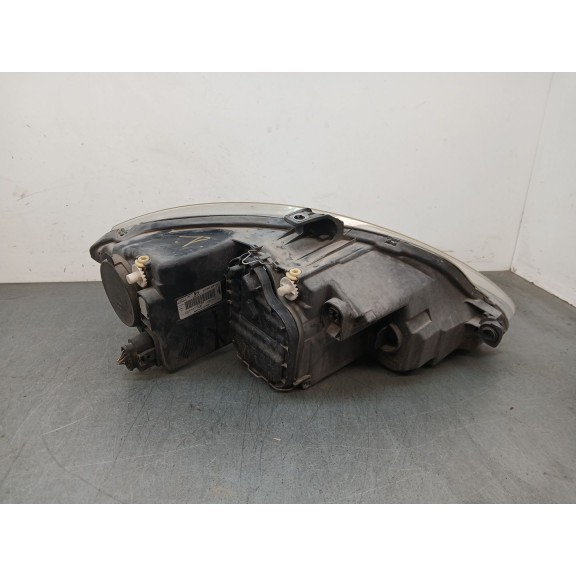 Recambio de faro izquierdo para seat leon (1p1) 1.6 tdi referencia OEM IAM 5P1941033A  