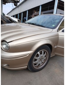 Recambio de aleta delantera izquierda para jaguar x-type i (x400) 2.0 d referencia OEM IAM   