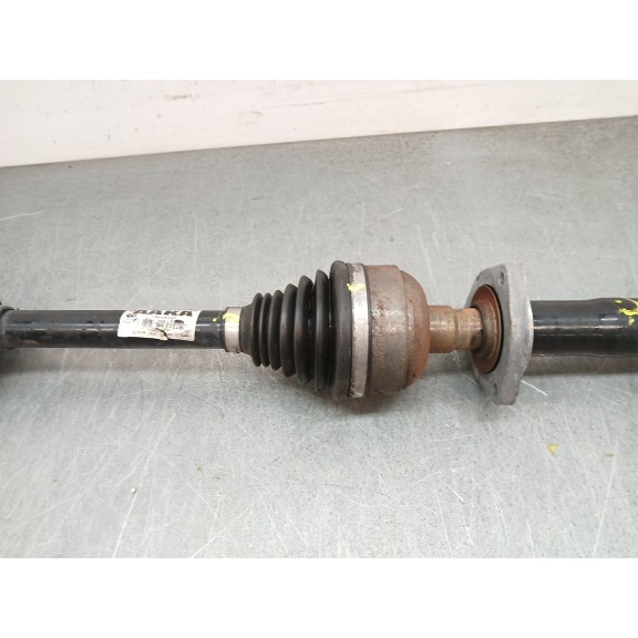 Recambio de transmision delantera derecha para opel insignia berlina excellence referencia OEM IAM 13348258 10239820 