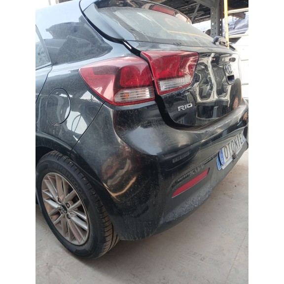 Recambio de paragolpes trasero para kia rio iv (yb, sc, fb) 1.25 referencia OEM IAM   