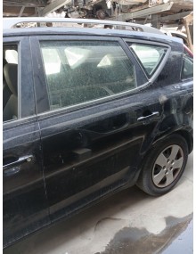 Recambio de puerta trasera izquierda para kia cee´d sw (ed) 1.6 referencia OEM IAM   