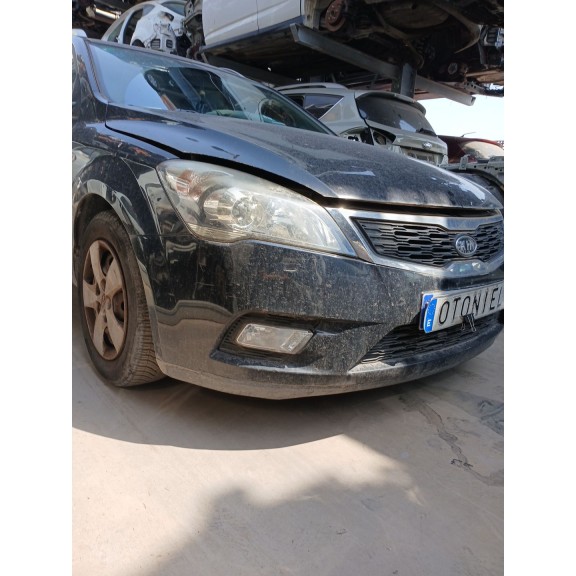 Recambio de paragolpes delantero para kia cee´d sw (ed) 1.6 referencia OEM IAM   