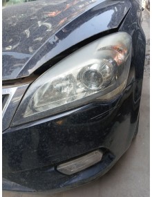 Recambio de faro izquierdo para kia cee´d sw (ed) 1.6 referencia OEM IAM   