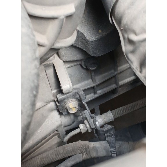 Recambio de caja cambios para kia cee´d sw (ed) 1.6 referencia OEM IAM   