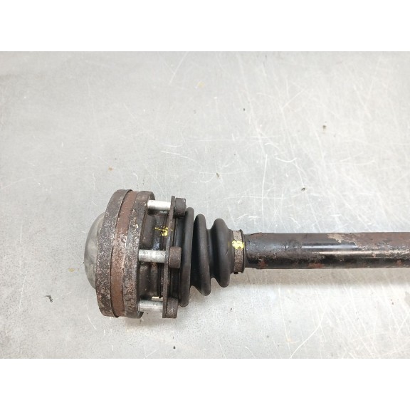 Recambio de transmision trasera derecha para ssangyong rodius i 2.7 xdi referencia OEM IAM 7507HAR 0126814 