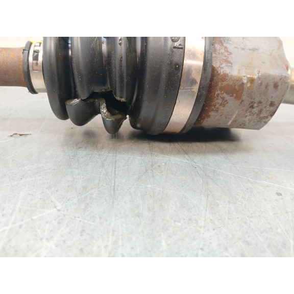 Recambio de transmision delantera izquierda para kia cee´d (jd) 1.4 mpi referencia OEM IAM A11L0KDP24VF  