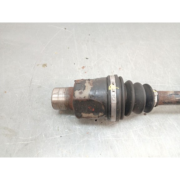 Recambio de transmision delantera derecha para ssangyong rodius i 2.7 xdi referencia OEM IAM   