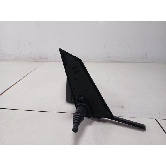 Recambio de retrovisor izquierdo para mitsubishi colt v (cj_, cp_) 1300 (cj1a) referencia OEM IAM   240058801