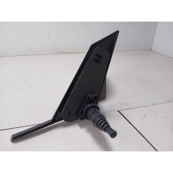 Recambio de retrovisor derecho para mitsubishi colt v (cj_, cp_) 1300 (cj1a) referencia OEM IAM   24058802
