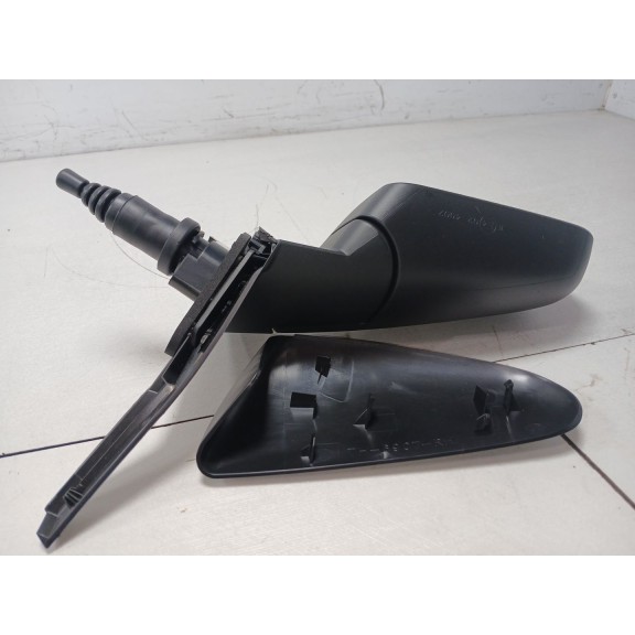 Recambio de retrovisor derecho para mitsubishi colt v (cj_, cp_) 1300 (cj1a) referencia OEM IAM   24058802