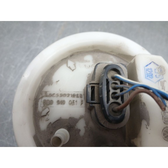 Recambio de aforador para volkswagen polo (9n1) highline referencia OEM IAM 6Q0919051F  