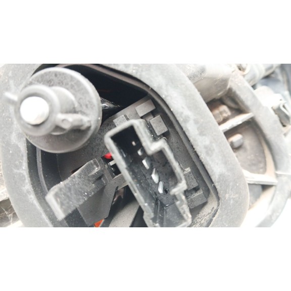 Recambio de piloto trasero derecho para peugeot 208 i (ca_, cc_) 1.2 gpl referencia OEM IAM 9825601180  