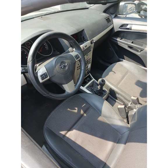 opel astra h twintop (a04) del año 2006