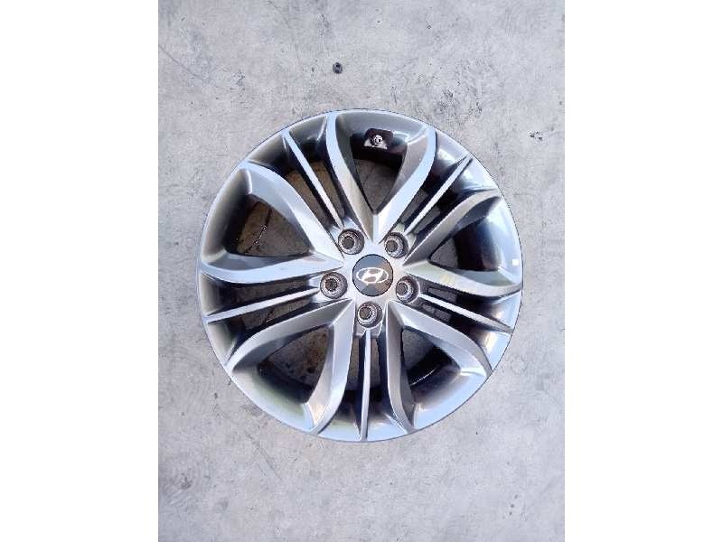 Recambio de llanta para hyundai ix35 classic 2wd referencia OEM IAM 6.5JX17 ET 51 X1 17