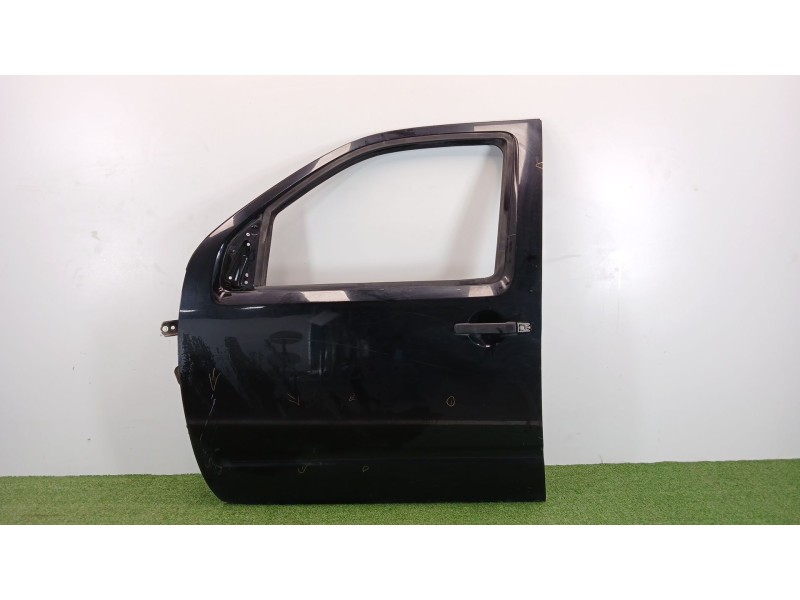 Recambio de puerta delantera izquierda para nissan navara pick-up (d40m) double cab le 4x4 referencia OEM IAM   
