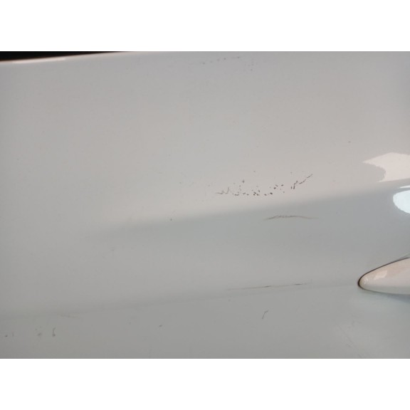 Recambio de puerta trasera izquierda para hyundai ix35 1.7 crdi cat referencia OEM IAM  GOLPES PEQUEÑOS 