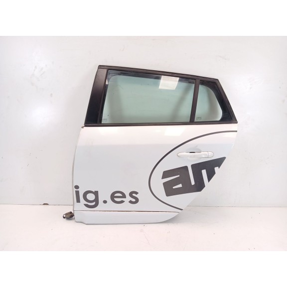 Recambio de puerta trasera izquierda para renault megane iii sport tourer expression referencia OEM IAM   