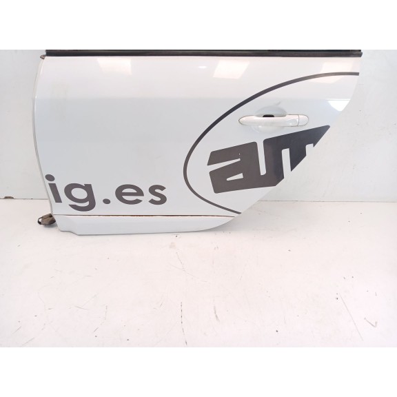 Recambio de puerta trasera izquierda para renault megane iii sport tourer expression referencia OEM IAM   