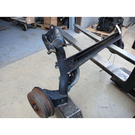 Recambio de puente trasero para dacia duster ambiance 4x2 referencia OEM IAM   