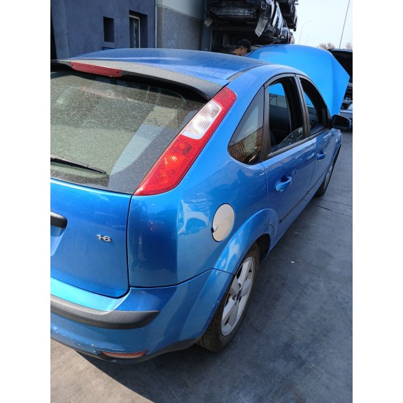 ford focus berlina (cap) del año 2004