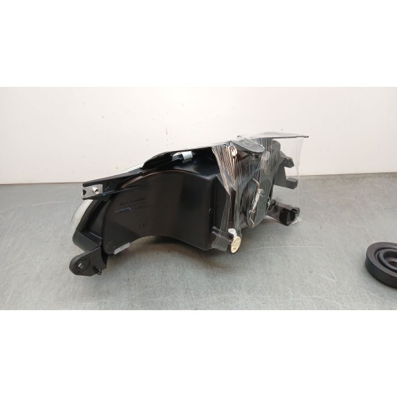 Recambio de faro derecho para peugeot partner caja/chasis (5_, g_) 1.8 referencia OEM IAM 6205P8  11545502