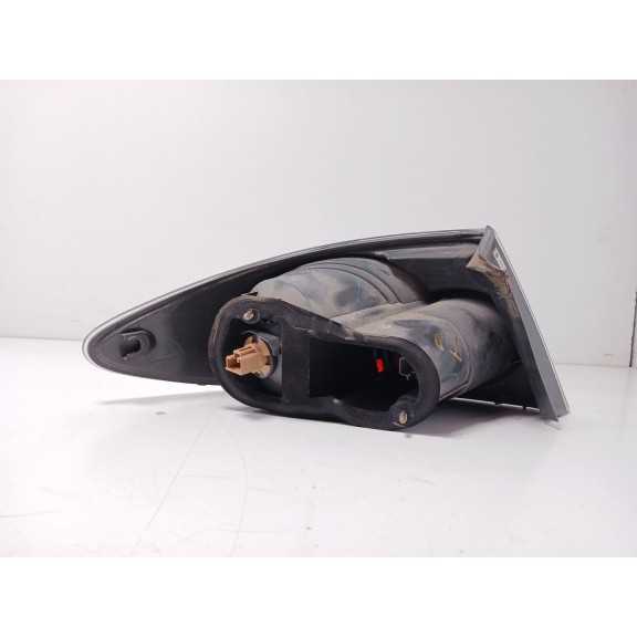 Recambio de piloto trasero derecho para mazda 6 hatchback (gg) 2.0 di (gg14) referencia OEM IAM 22061971  