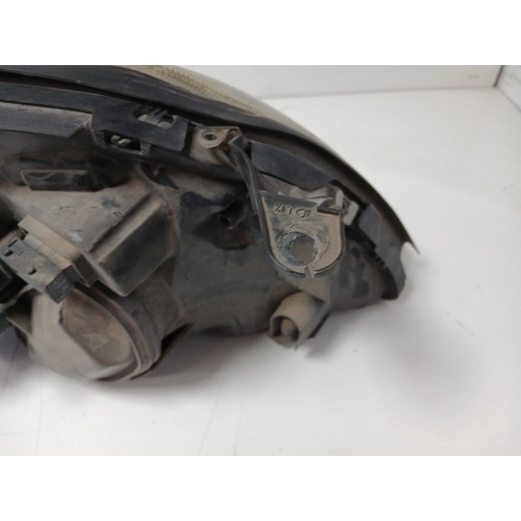Recambio de faro izquierdo para opel vectra c gts (z02) 1.9 cdti (f68) referencia OEM IAM 15588700  