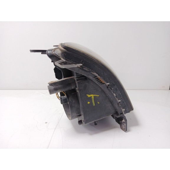 Recambio de faro derecho para opel vectra c gts (z02) 1.9 cdti (f68) referencia OEM IAM 15588800  