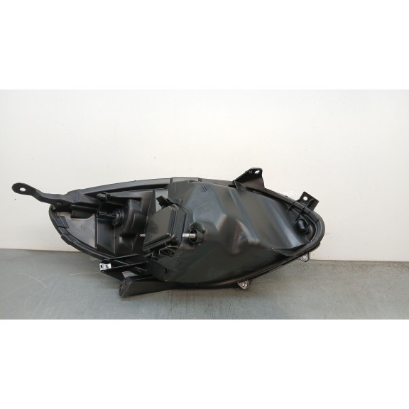 Recambio de faro izquierdo para renault twingo 1.2 16v referencia OEM IAM 7701064000 11805303 