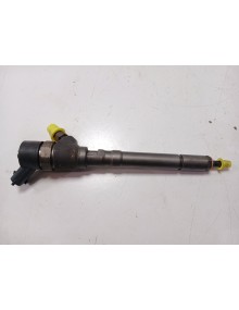 Recambio de inyector para kia carens referencia OEM IAM 0445110064   2