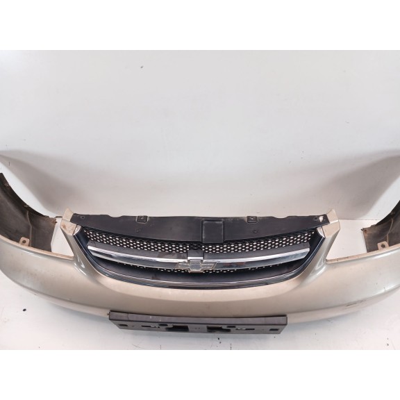 Recambio de paragolpes delantero para chevrolet nubira sedán 1.6 referencia OEM IAM   