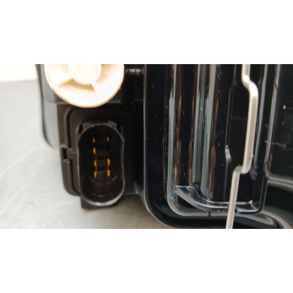 Recambio de faro derecho para seat leon (1m1) referencia OEM IAM 1m1941016 11854202 