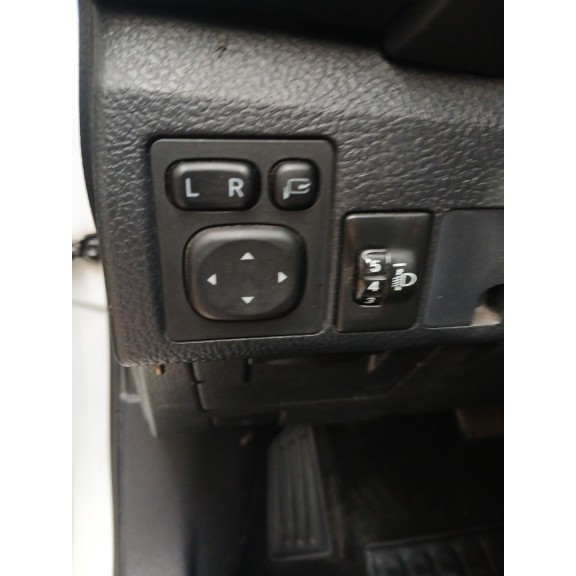 Recambio de retrovisor izquierdo para toyota auris (_e18_) 1.8 hybrid (zwe186_) referencia OEM IAM   