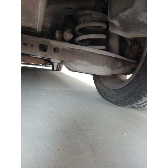 Recambio de puente trasero para toyota auris (_e18_) 1.8 hybrid (zwe186_) referencia OEM IAM   